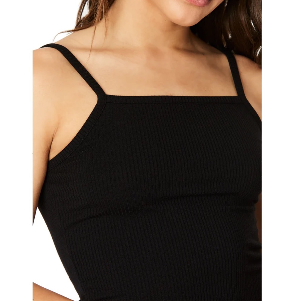 LF Stores Emma & Sam NWT Strappy Tank | Black - Picture 2 of 8